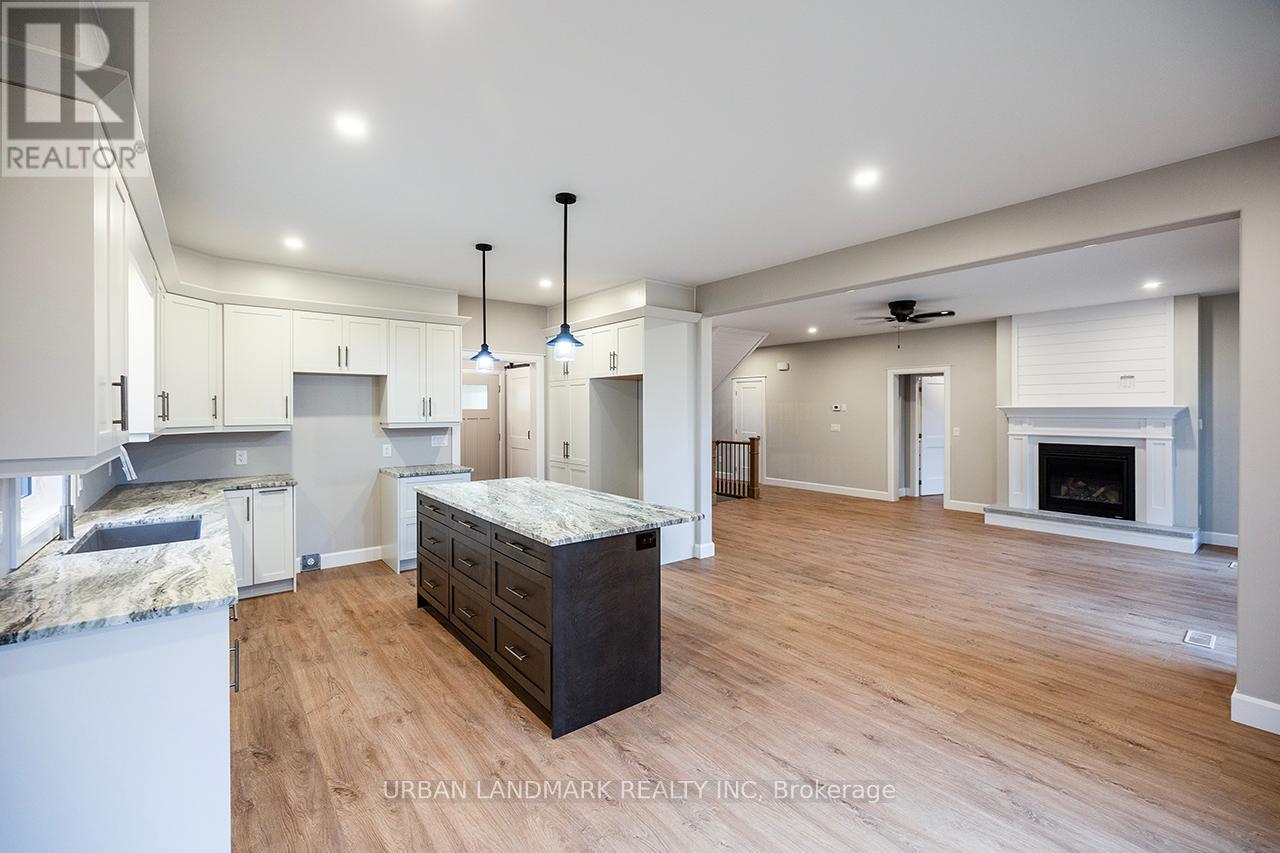 214 Aberdeen Avenue, Peterborough North, Ontario  K9H 3Y1 - Photo 12 - X12329658