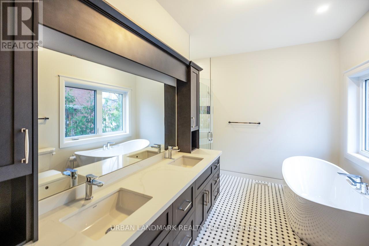 214 Aberdeen Avenue, Peterborough North, Ontario  K9H 3Y1 - Photo 15 - X12329658