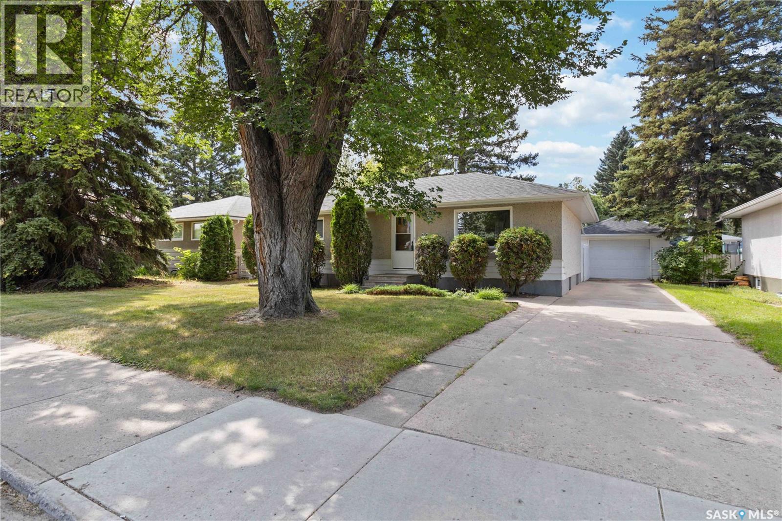 Property at 1606 Preston AVENUE S image 3