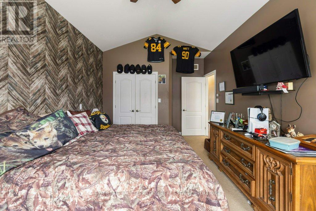 63 Ashwood Crescent, Greater Napanee, Ontario  K7R 3L1 - Photo 22 - X12302793