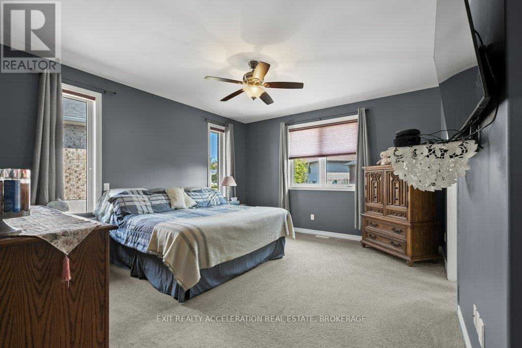 63 Ashwood Crescent, Greater Napanee, Ontario  K7R 3L1 - Photo 26 - X12302793