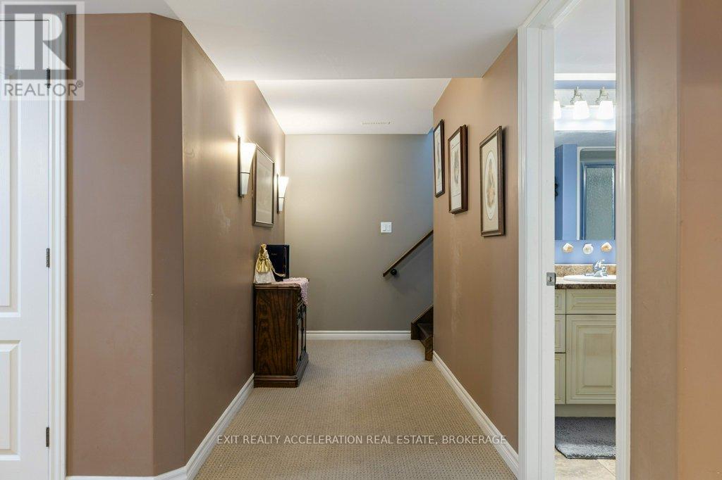 63 Ashwood Crescent, Greater Napanee, Ontario  K7R 3L1 - Photo 31 - X12302793