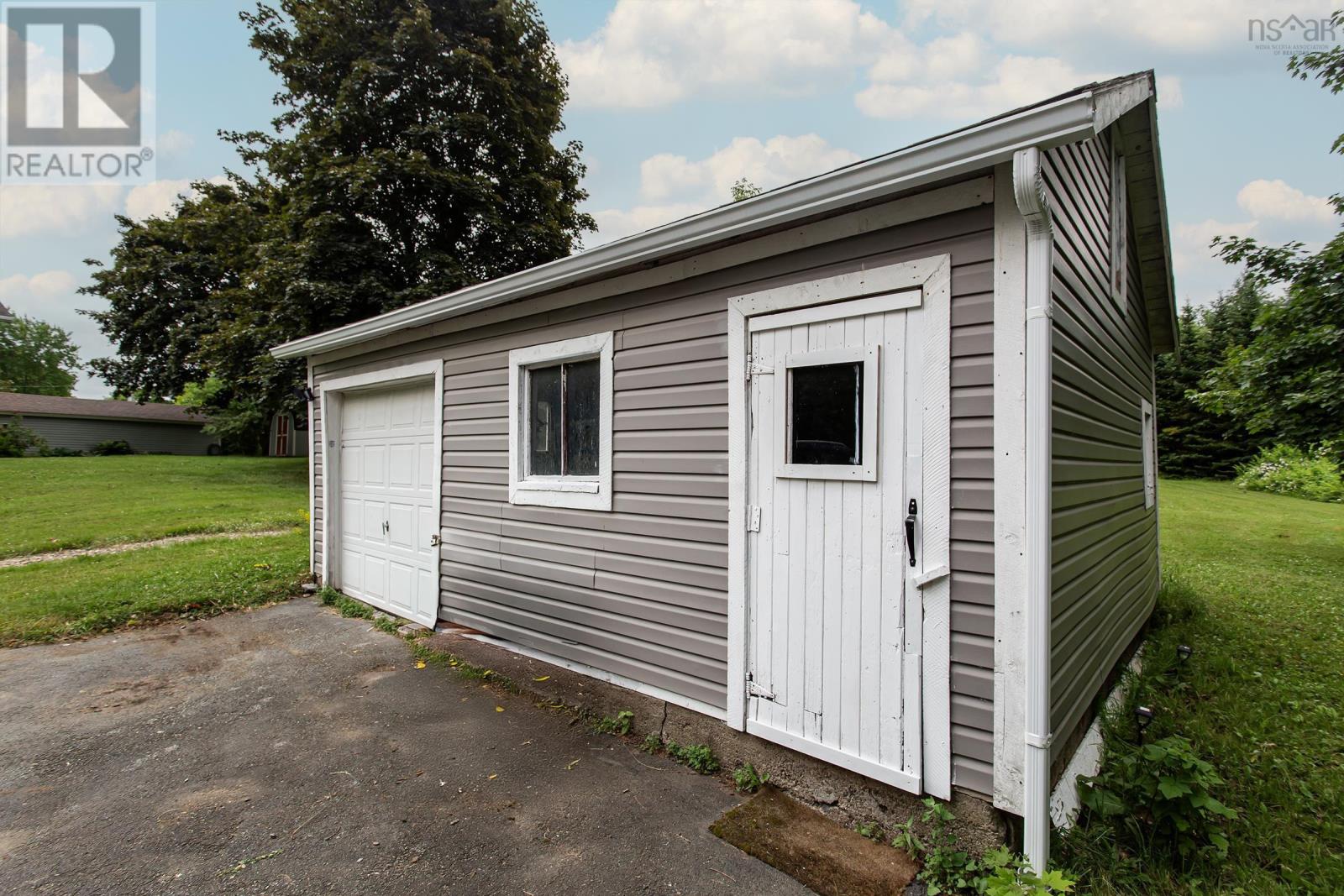 108 Cottage Street, Berwick, Nova Scotia  B0P 1E0 - Photo 10 - 202515509