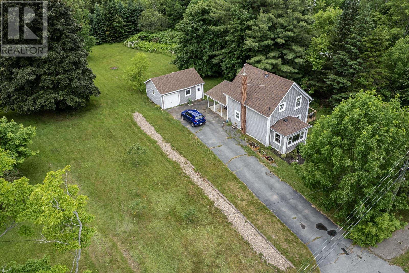 108 Cottage Street, Berwick, Nova Scotia  B0P 1E0 - Photo 3 - 202515509