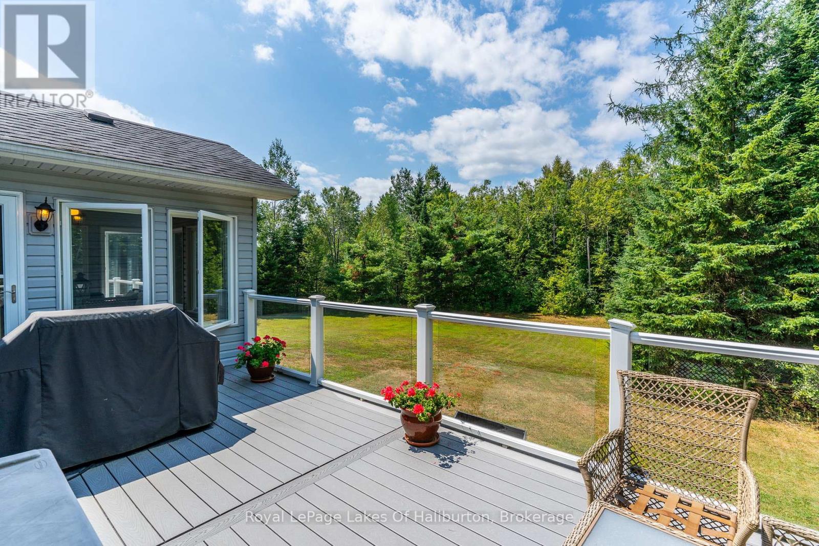 1030 Sawdust Road, Minden Hills, Ontario  K0M 2K0 - Photo 17 - X12329903