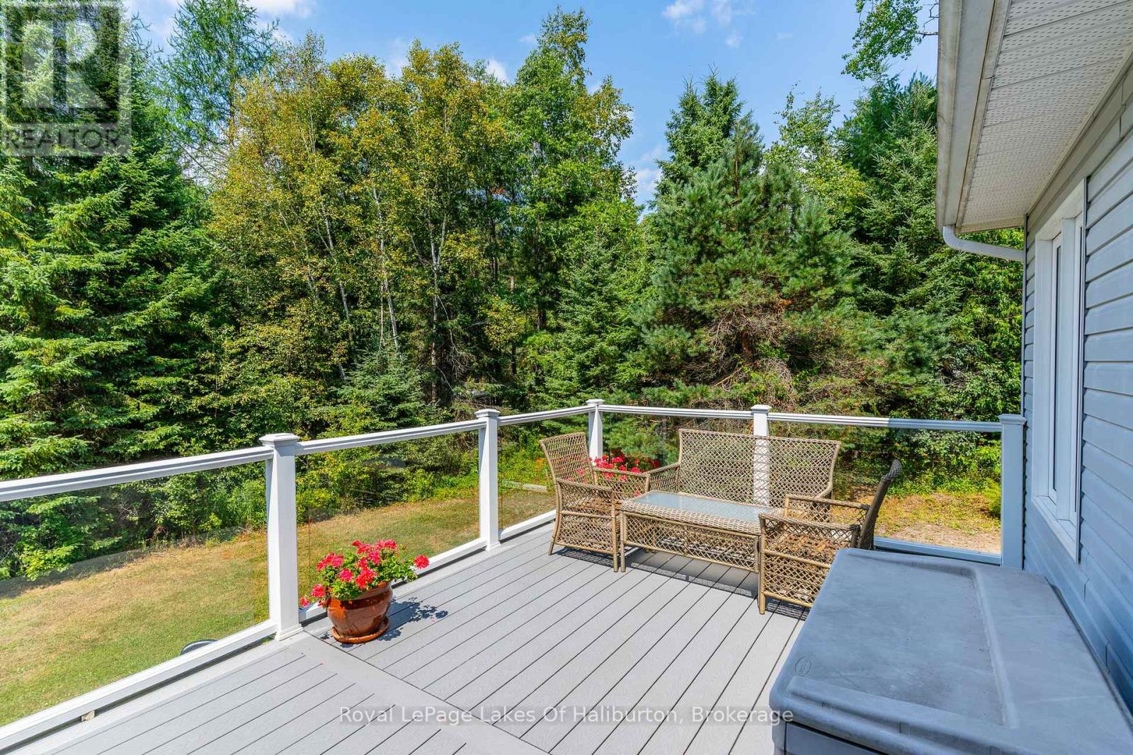 1030 Sawdust Road, Minden Hills, Ontario  K0M 2K0 - Photo 18 - X12329903
