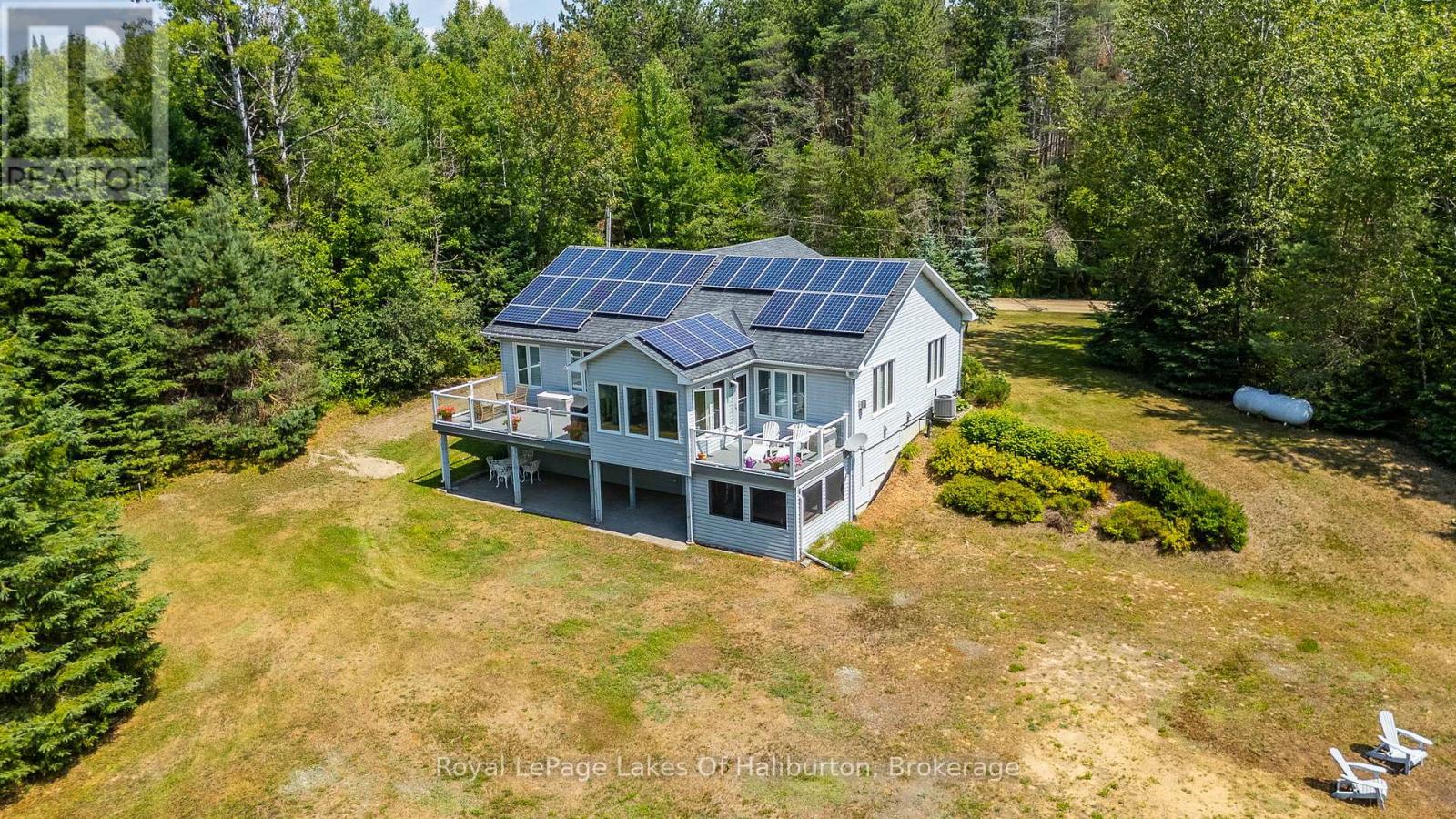 1030 Sawdust Road, Minden Hills, Ontario  K0M 2K0 - Photo 8 - X12329903