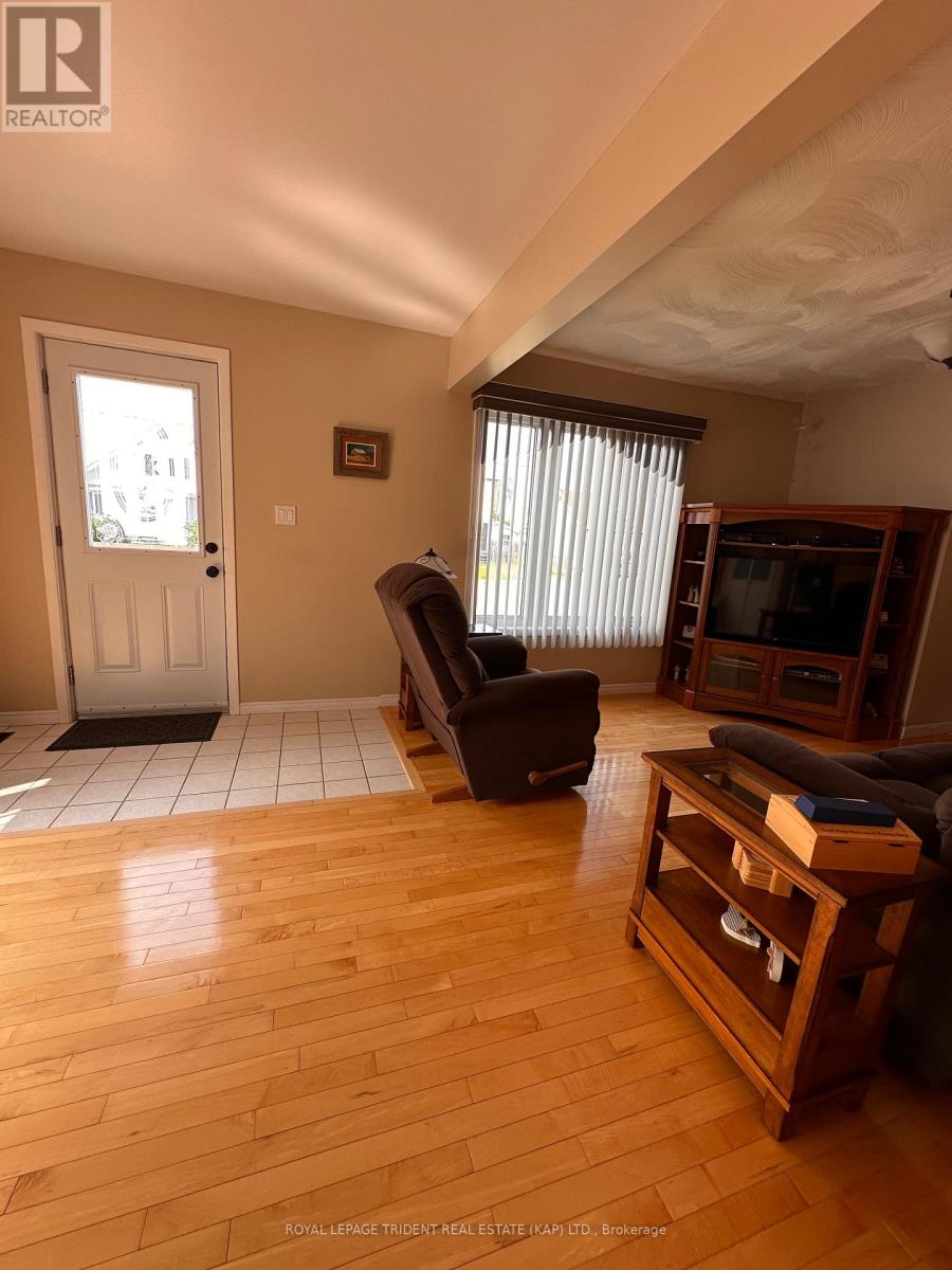 7 Spruce Street, Kapuskasing, Ontario P5N 1Z5 - Photo 12 - T12329875