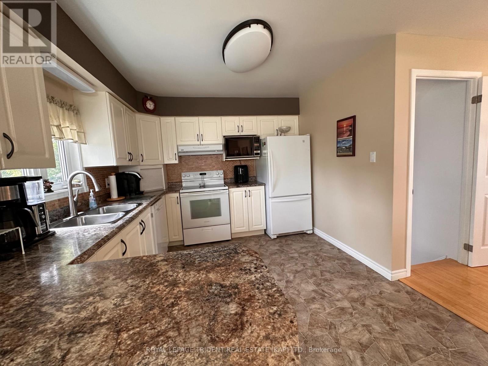 7 Spruce Street, Kapuskasing, Ontario P5N 1Z5 - Photo 6 - T12329875