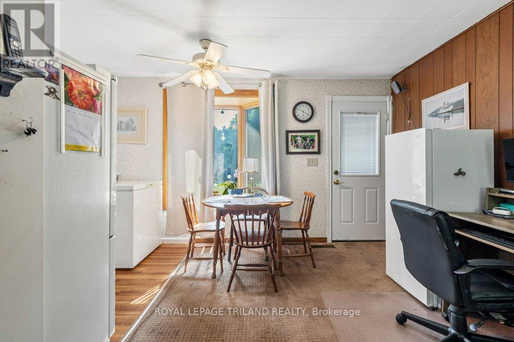 15 Dalewood Drive, St. Thomas, Ontario  N5P 3H8 - Photo 17 - X12329932