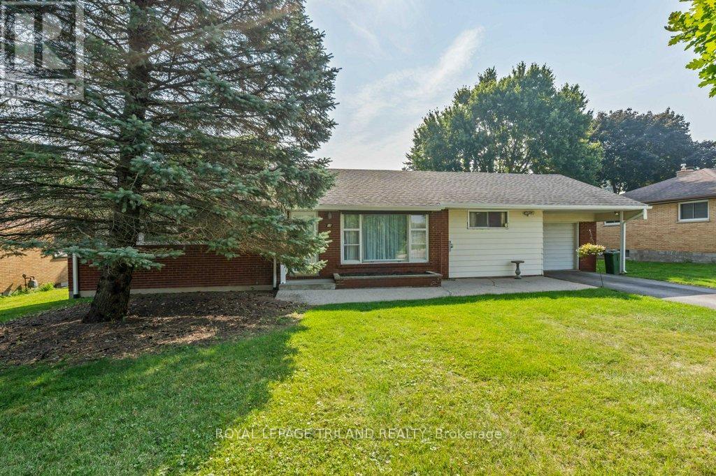 15 Dalewood Drive, St. Thomas, Ontario  N5P 3H8 - Photo 2 - X12329932