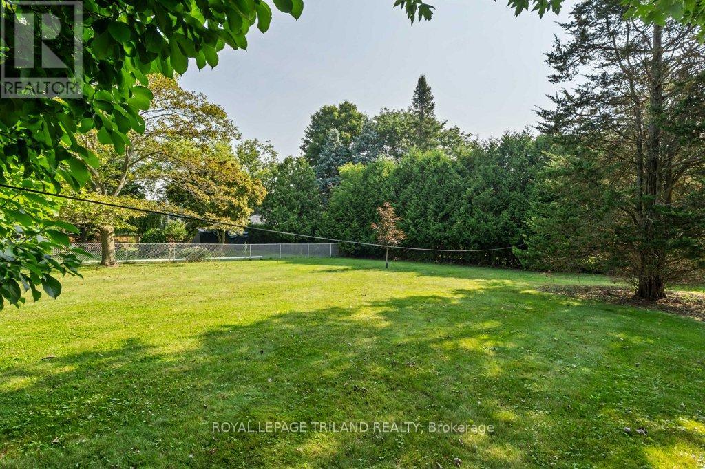 15 Dalewood Drive, St. Thomas, Ontario  N5P 3H8 - Photo 40 - X12329932