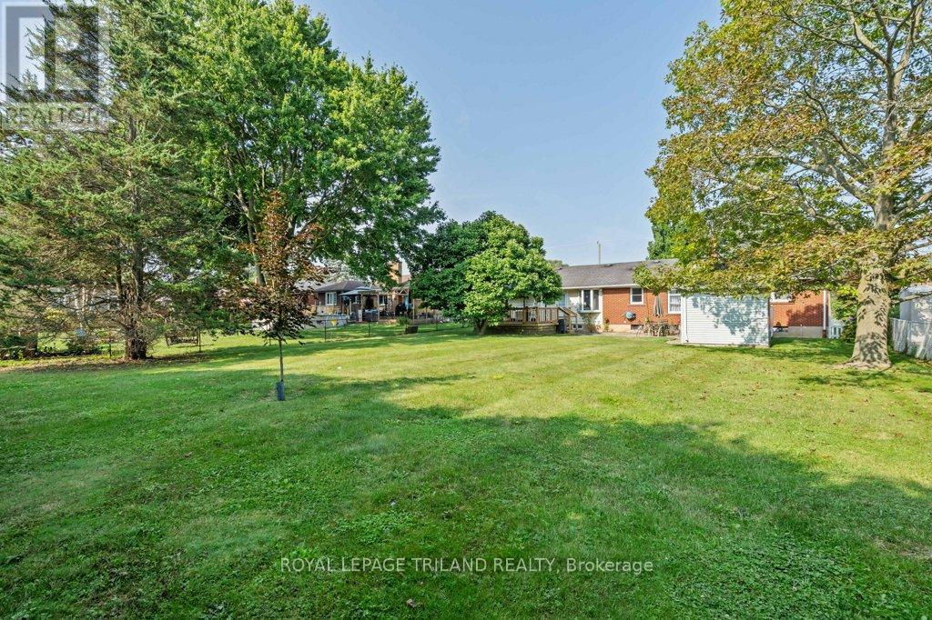 15 Dalewood Drive, St. Thomas, Ontario  N5P 3H8 - Photo 43 - X12329932