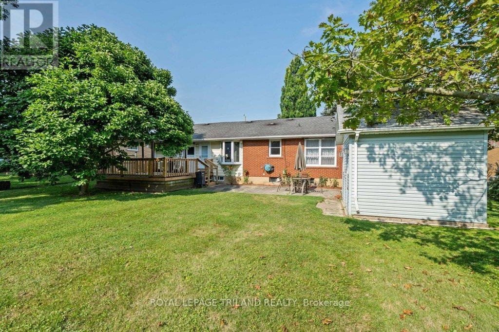 15 Dalewood Drive, St. Thomas, Ontario  N5P 3H8 - Photo 44 - X12329932