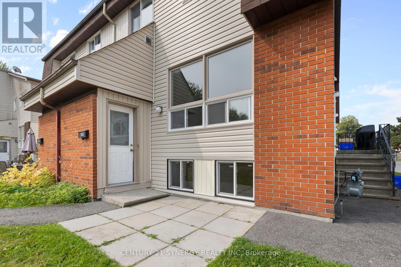 Property at 26B SONNET CRESCENT image 2