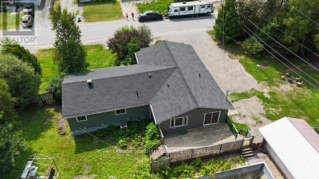24-26 Spruce Drive, Temagami, Ontario  P0H 2H0 - Photo 19 - X12329825