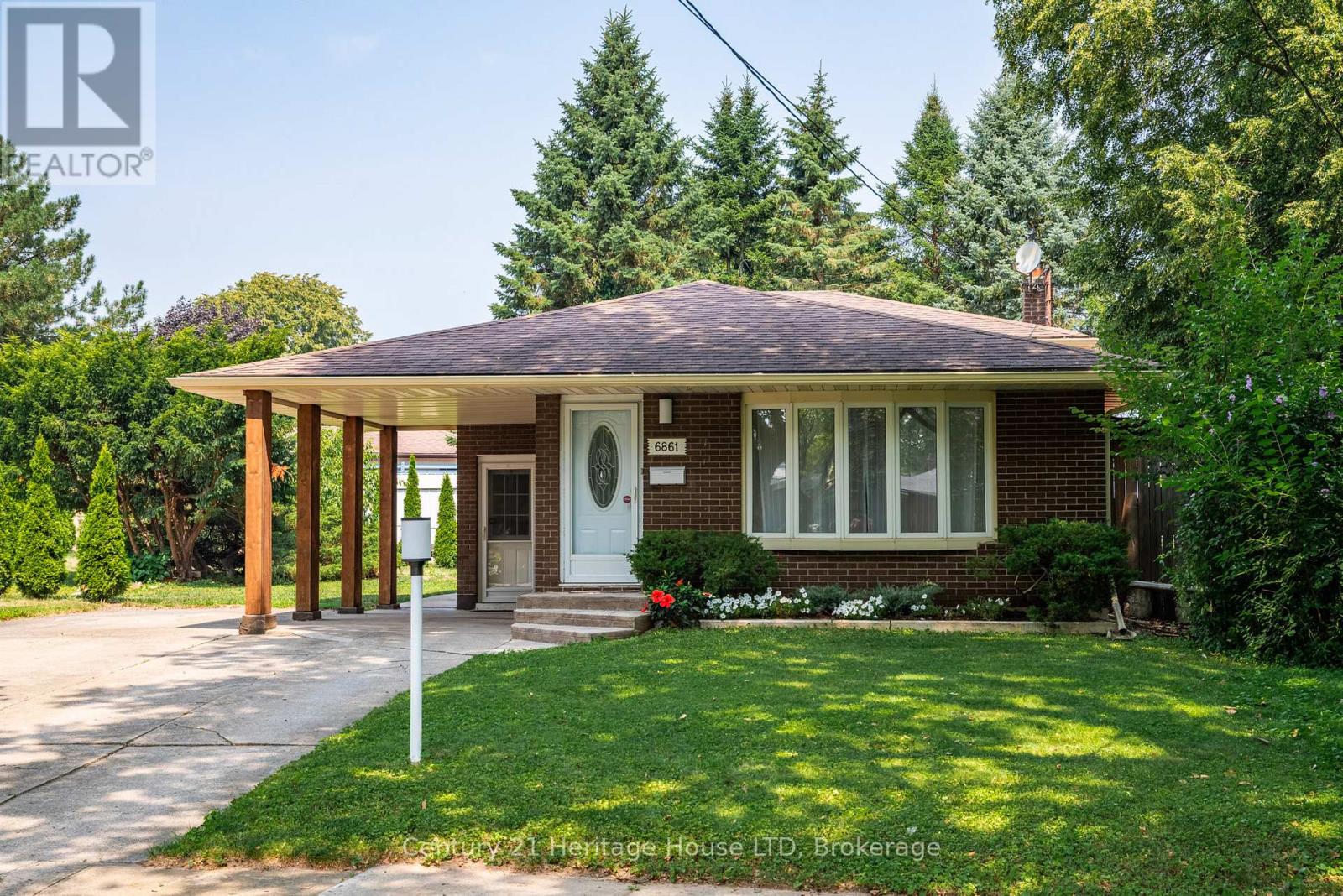 6861 Fairlawn Crescent, Niagara Falls, Ontario  L2G 5B1 - Photo 3 - X12329857