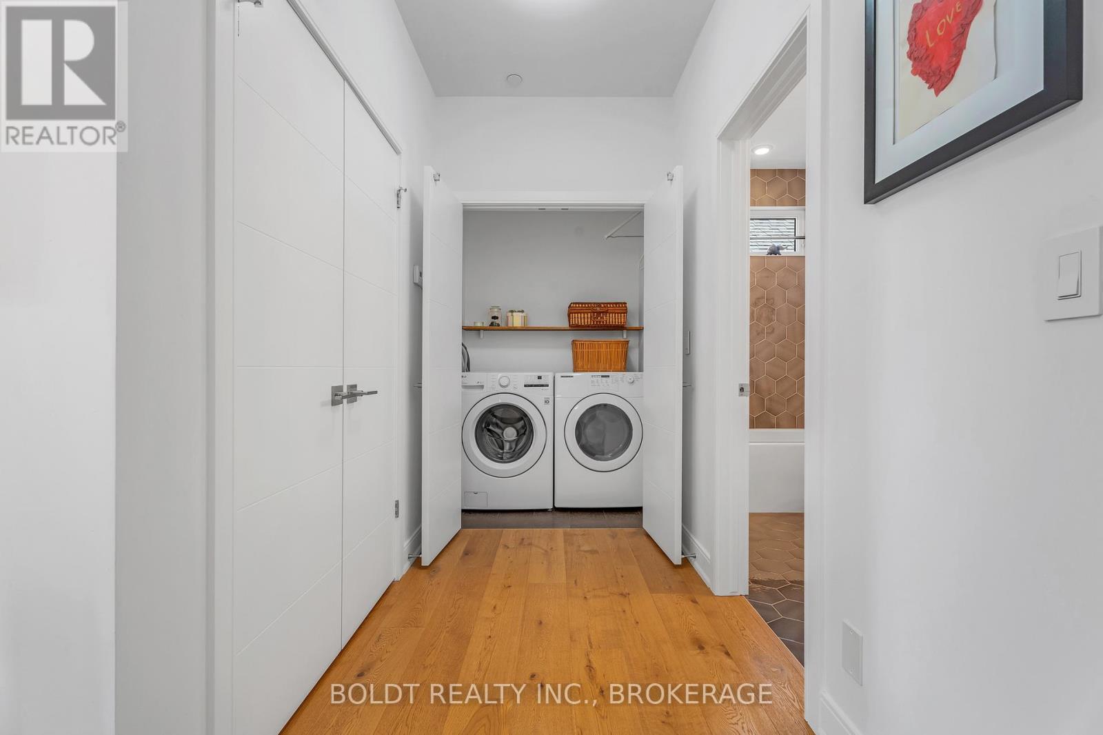 75 Parkside Drive, St. Catharines, Ontario  L2M 0B2 - Photo 8 - X12329993