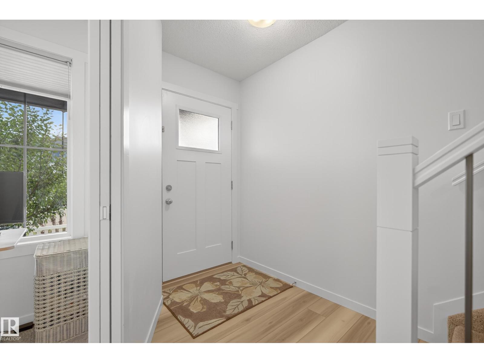 Property at 19206 27 AV NW image 3