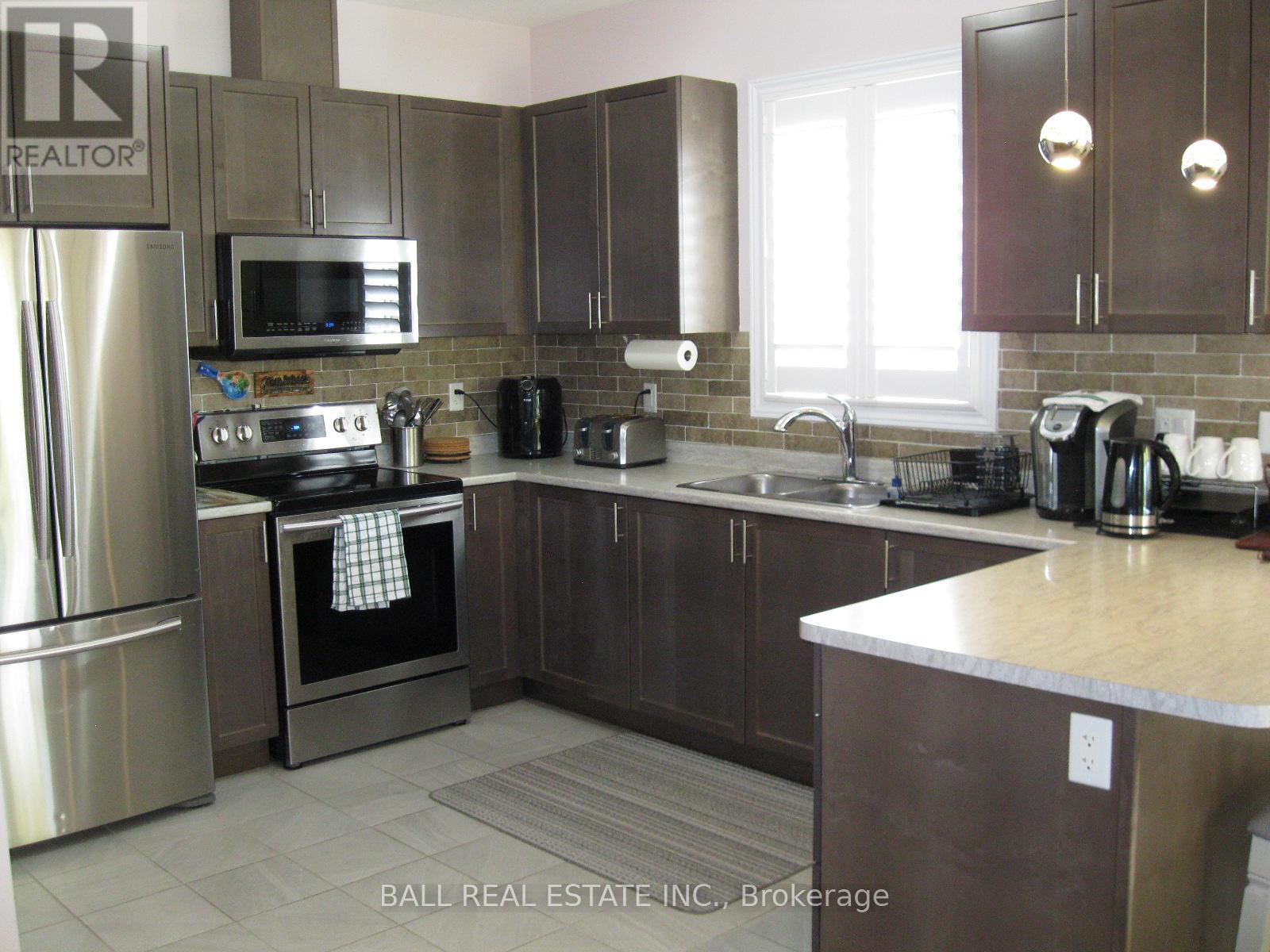 18 Lords Drive, Trent Hills, Ontario  K0L 1Y0 - Photo 3 - X12329864