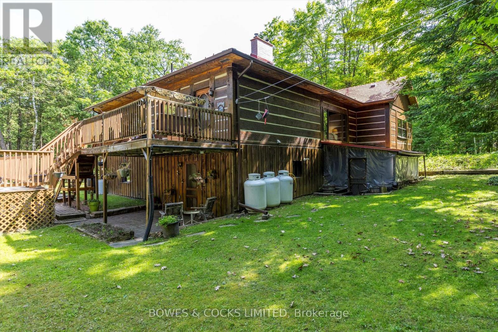 575 Golf Course Road, Douro-Dummer, Ontario K0L 2H0 - Photo 12 - X12329886