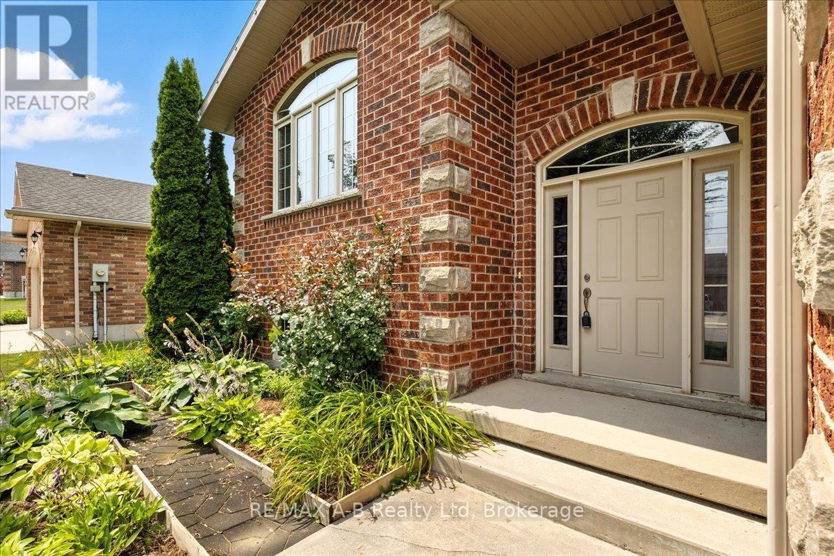 224 Napier Street, West Perth, Ontario  N0K 1N0 - Photo 5 - X12329992