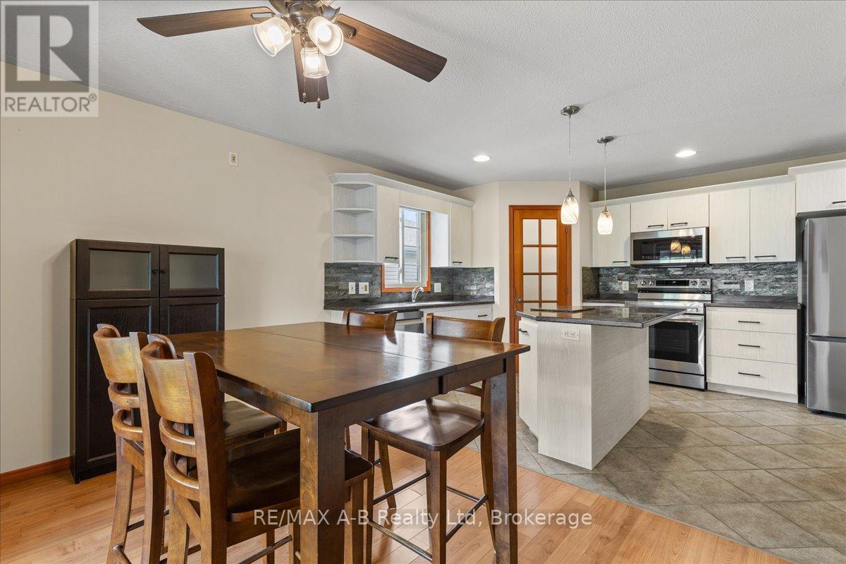 224 Napier Street, West Perth, Ontario  N0K 1N0 - Photo 16 - X12329992
