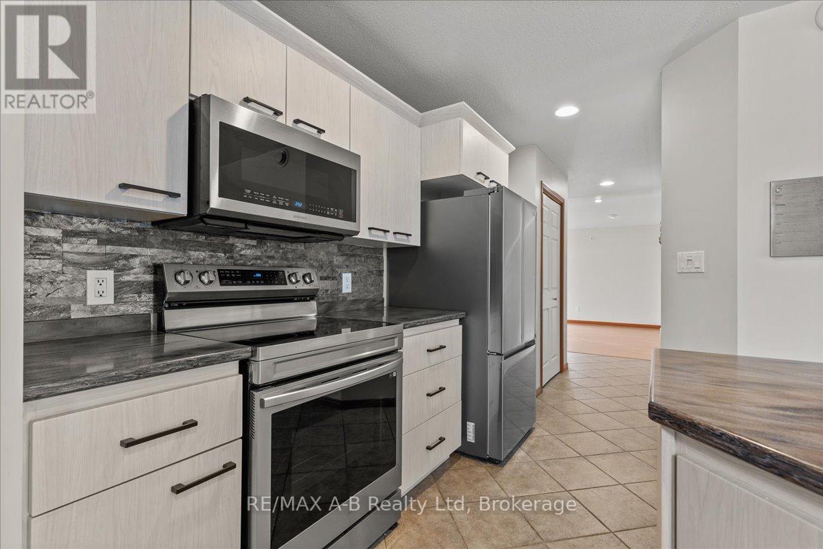 224 Napier Street, West Perth, Ontario  N0K 1N0 - Photo 17 - X12329992
