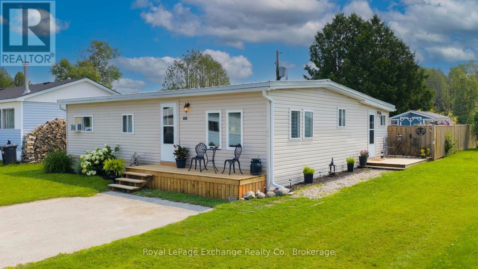 Kincardine Mobile Home for sale:  3 bedroom 1,100 sq.ft. (Listed 2025-08-08)