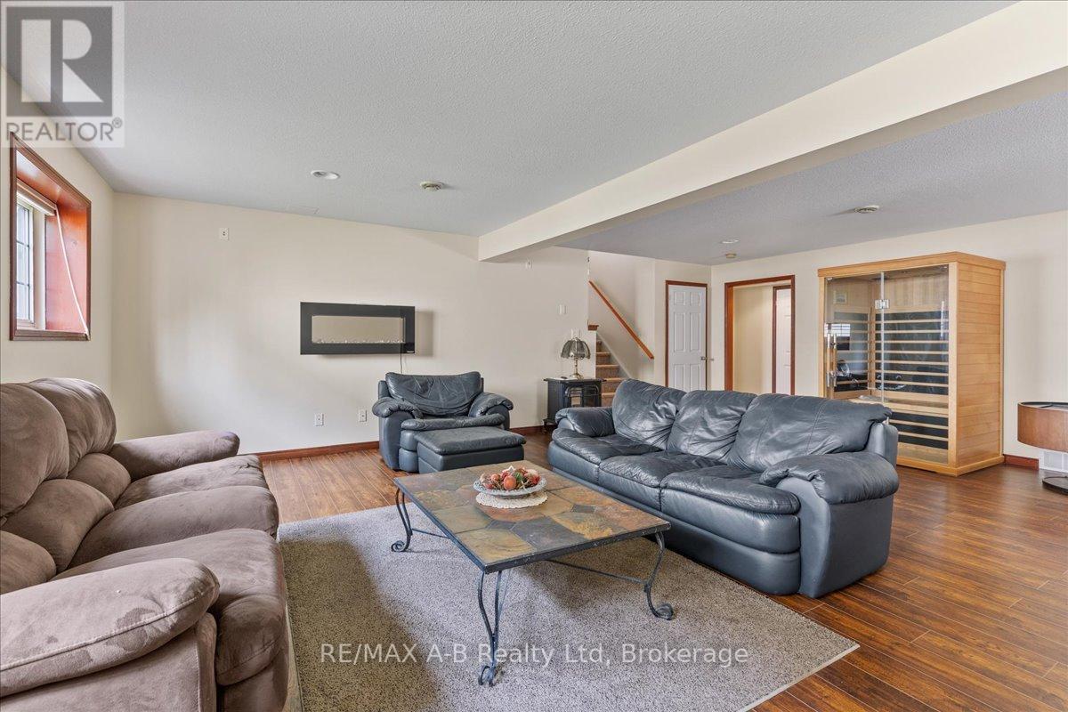 224 Napier Street, West Perth, Ontario  N0K 1N0 - Photo 29 - X12329992