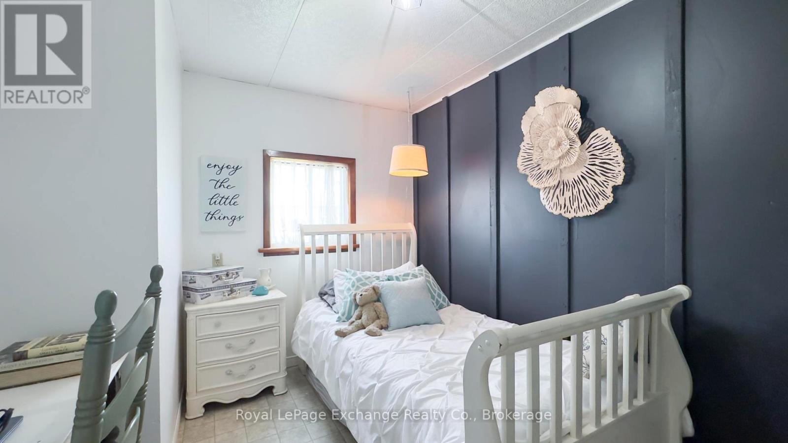 53 Maplewood Boulevard, Kincardine, Ontario  N0G 2T0 - Photo 23 - X12330015