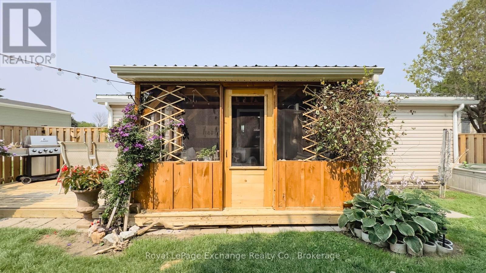 53 Maplewood Boulevard, Kincardine, Ontario  N0G 2T0 - Photo 34 - X12330015