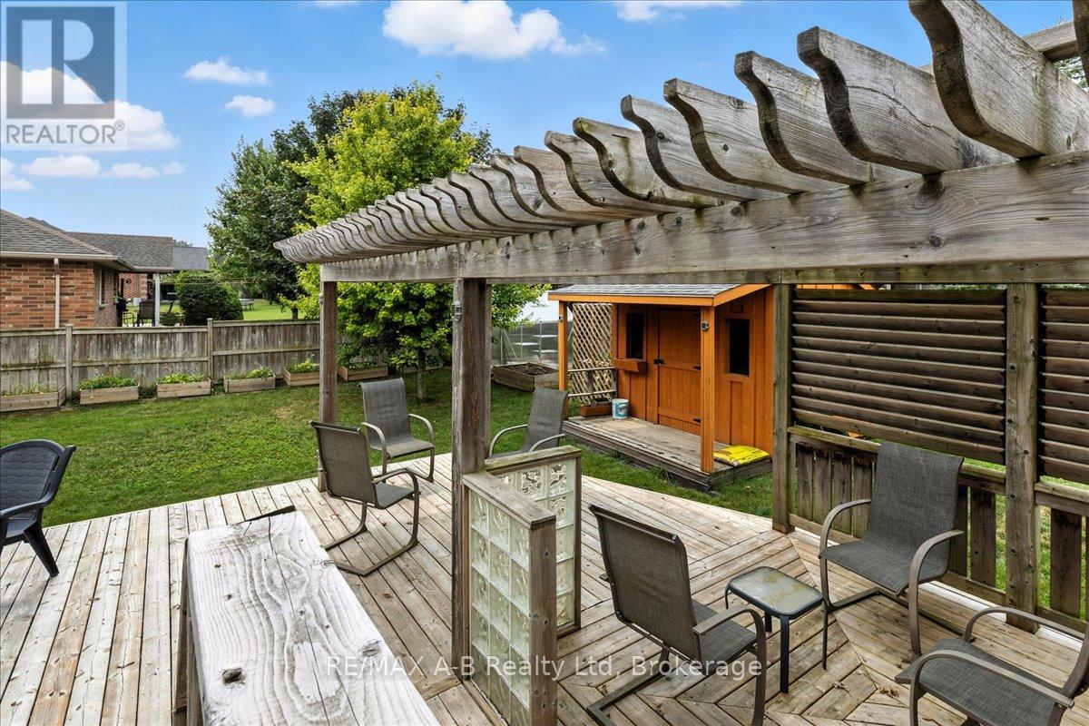 224 Napier Street, West Perth, Ontario  N0K 1N0 - Photo 40 - X12329992