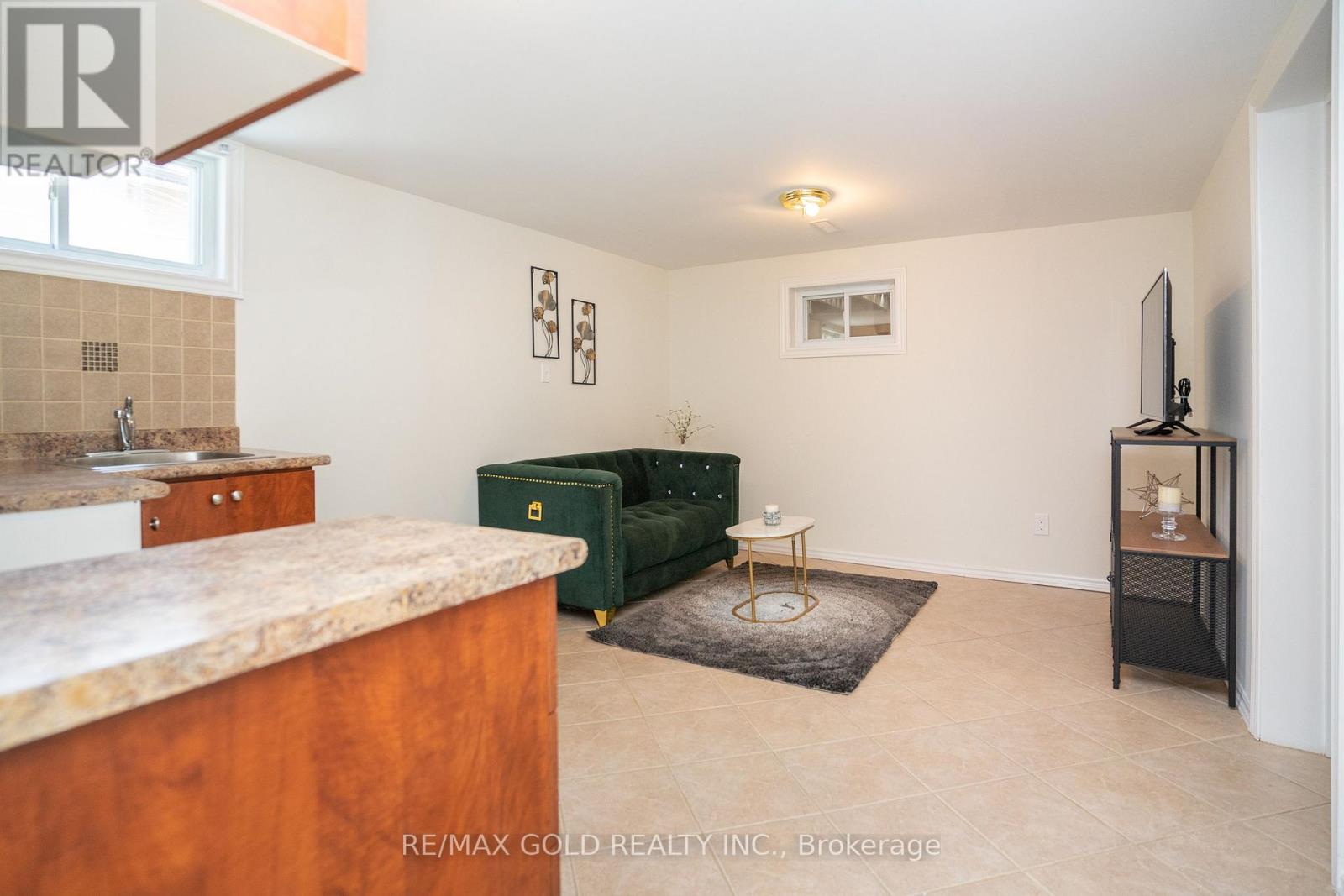 51 Davenport Crescent, Brampton, Ontario  L6T 3L5 - Photo 30 - W12329774