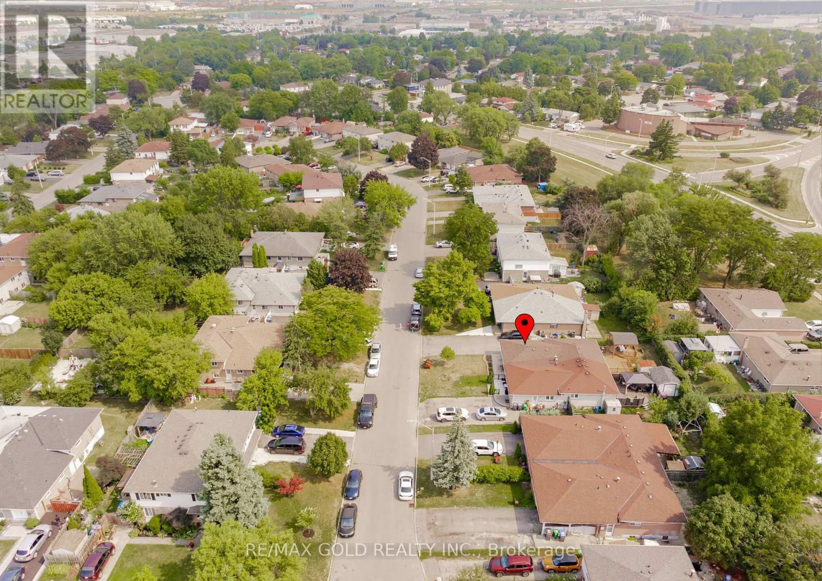 51 Davenport Crescent, Brampton, Ontario  L6T 3L5 - Photo 46 - W12329774