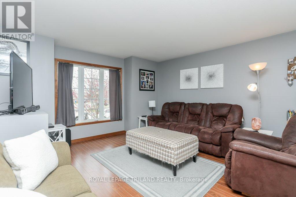 283 Greenfield Lane, Chatham-Kent, Ontario  N7L 5N4 - Photo 11 - X12315161