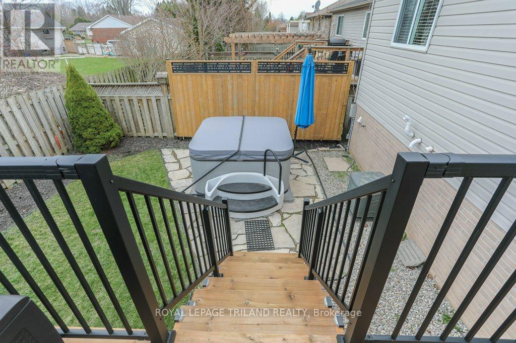 283 Greenfield Lane, Chatham-Kent, Ontario  N7L 5N4 - Photo 21 - X12315161