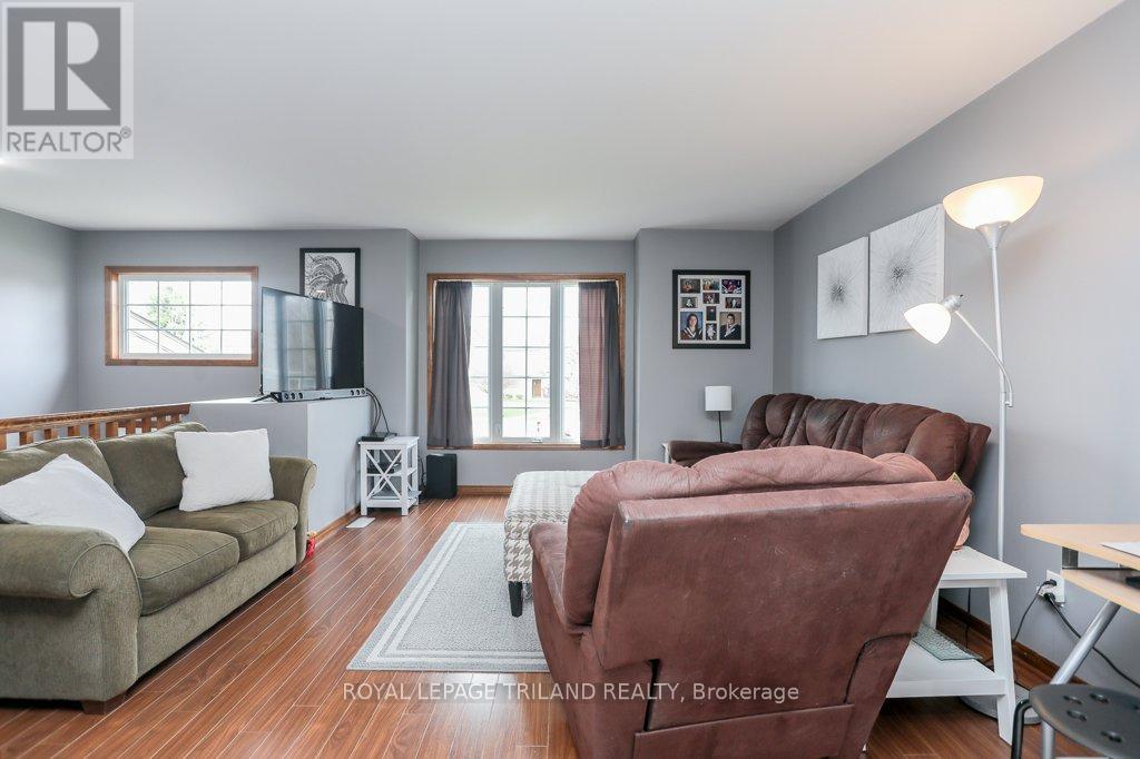 283 Greenfield Lane, Chatham-Kent, Ontario  N7L 5N4 - Photo 22 - X12315161