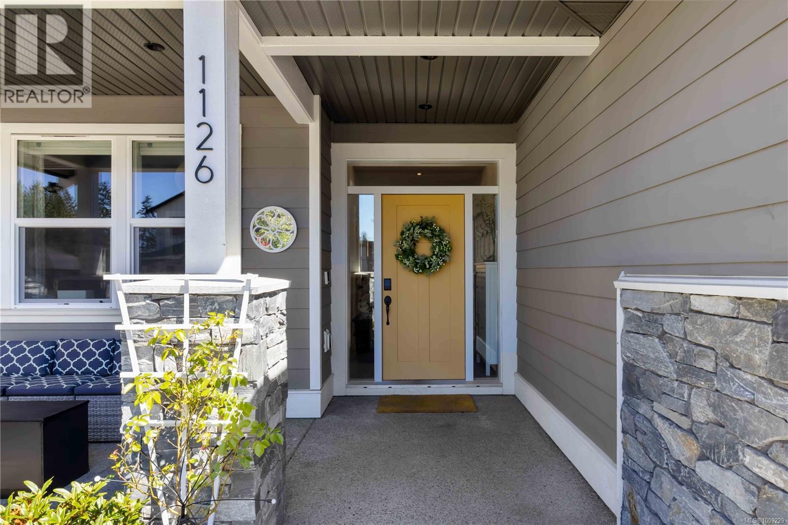 Property at 1126 Golden Spire Cres image 4