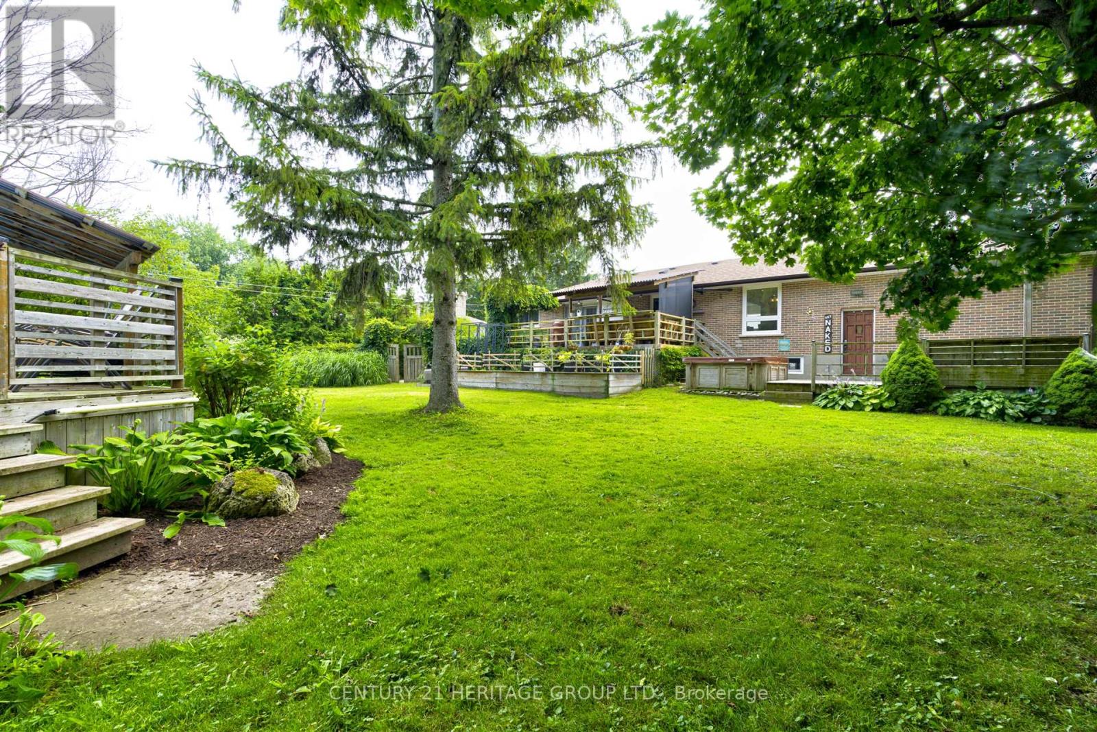 10 Bachly Crescent, King, Ontario  L7B 0E8 - Photo 47 - N12329488