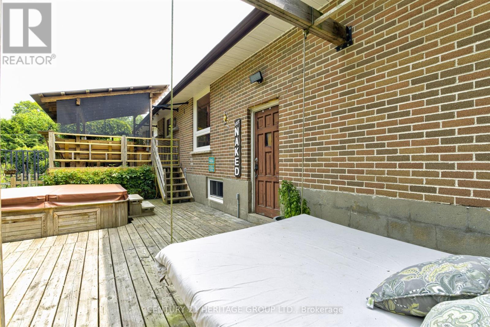10 Bachly Crescent, King, Ontario  L7B 0E8 - Photo 43 - N12329488