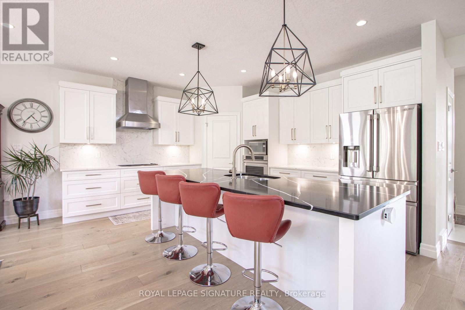 1110 Riverbend Road, London South, Ontario  N6K 0J1 - Photo 7 - X12315727