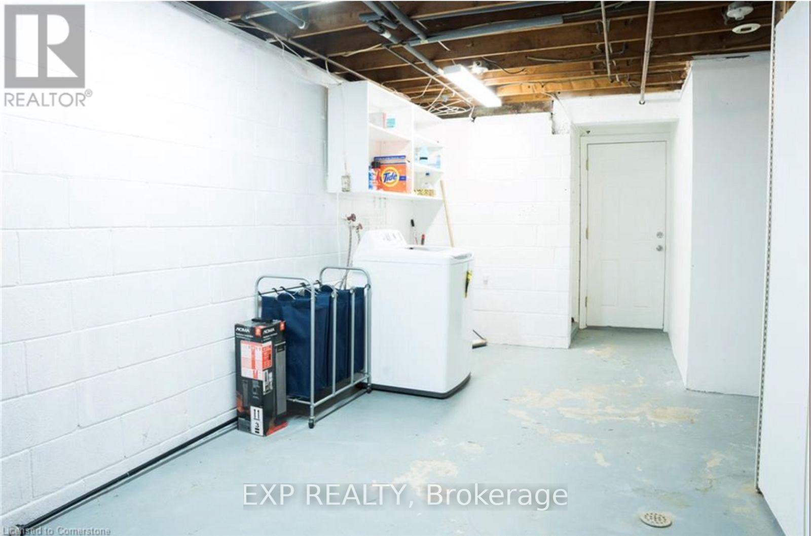 250 Highland Road W, Hamilton, Ontario  L8J 3T7 - Photo 32 - X12317591