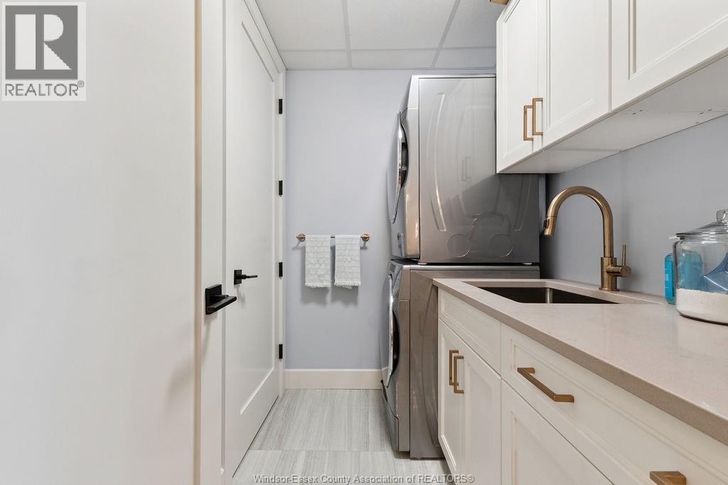 14400 Tecumseh Road Unit# 208, Tecumseh, Ontario  N0P 2L0 - Photo 28 - 25020016