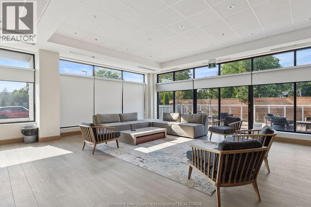 14400 Tecumseh Road Unit# 208, Tecumseh, Ontario  N0P 2L0 - Photo 37 - 25020016