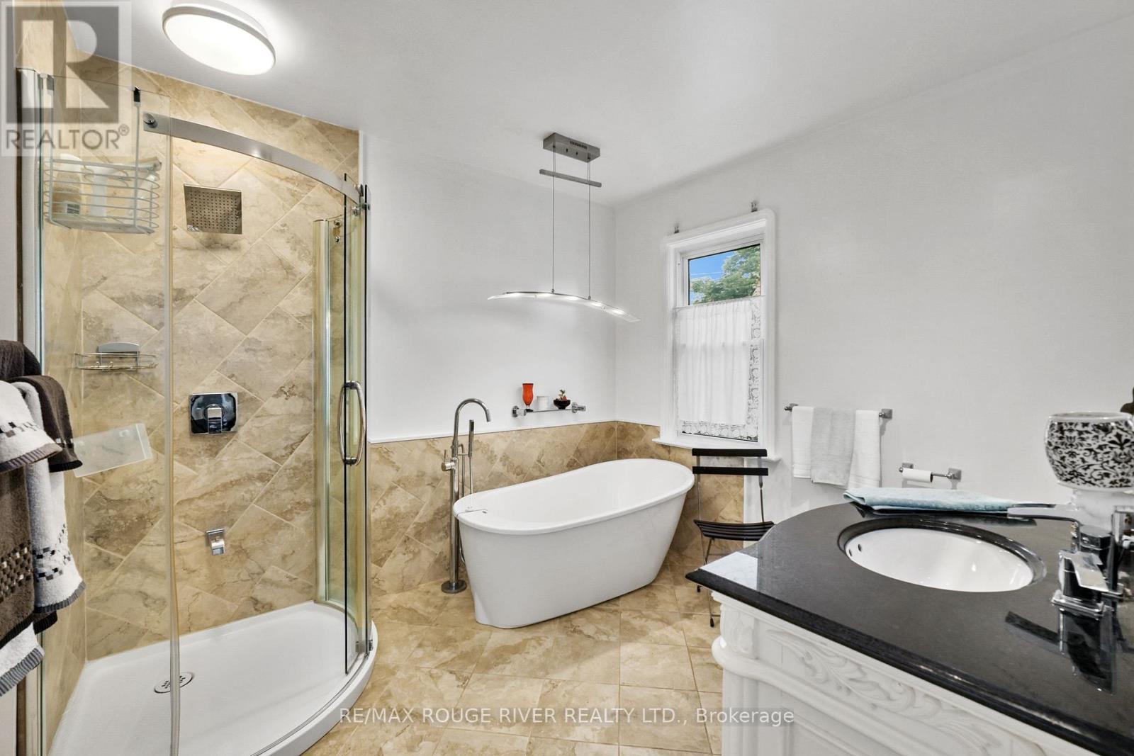 63 University Avenue E, Cobourg, Ontario  K9A 1C9 - Photo 27 - X12330032