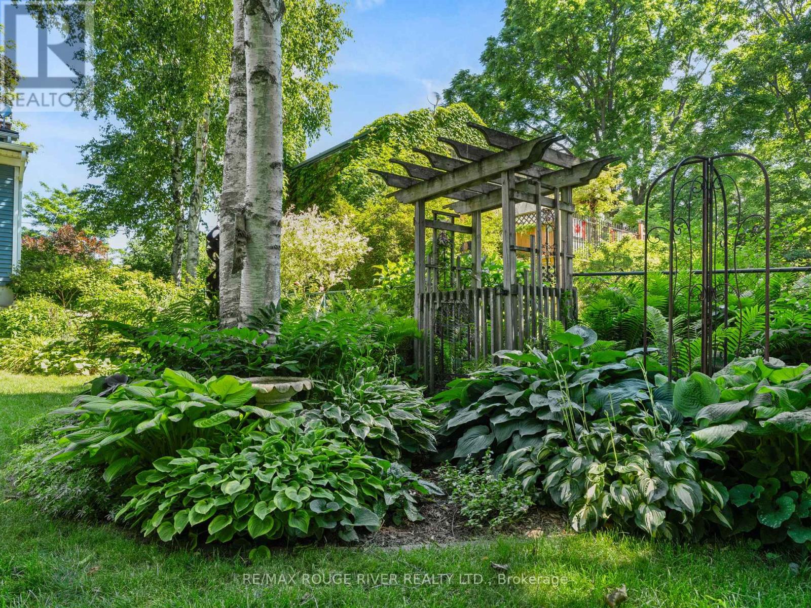 63 University Avenue E, Cobourg, Ontario  K9A 1C9 - Photo 3 - X12330032