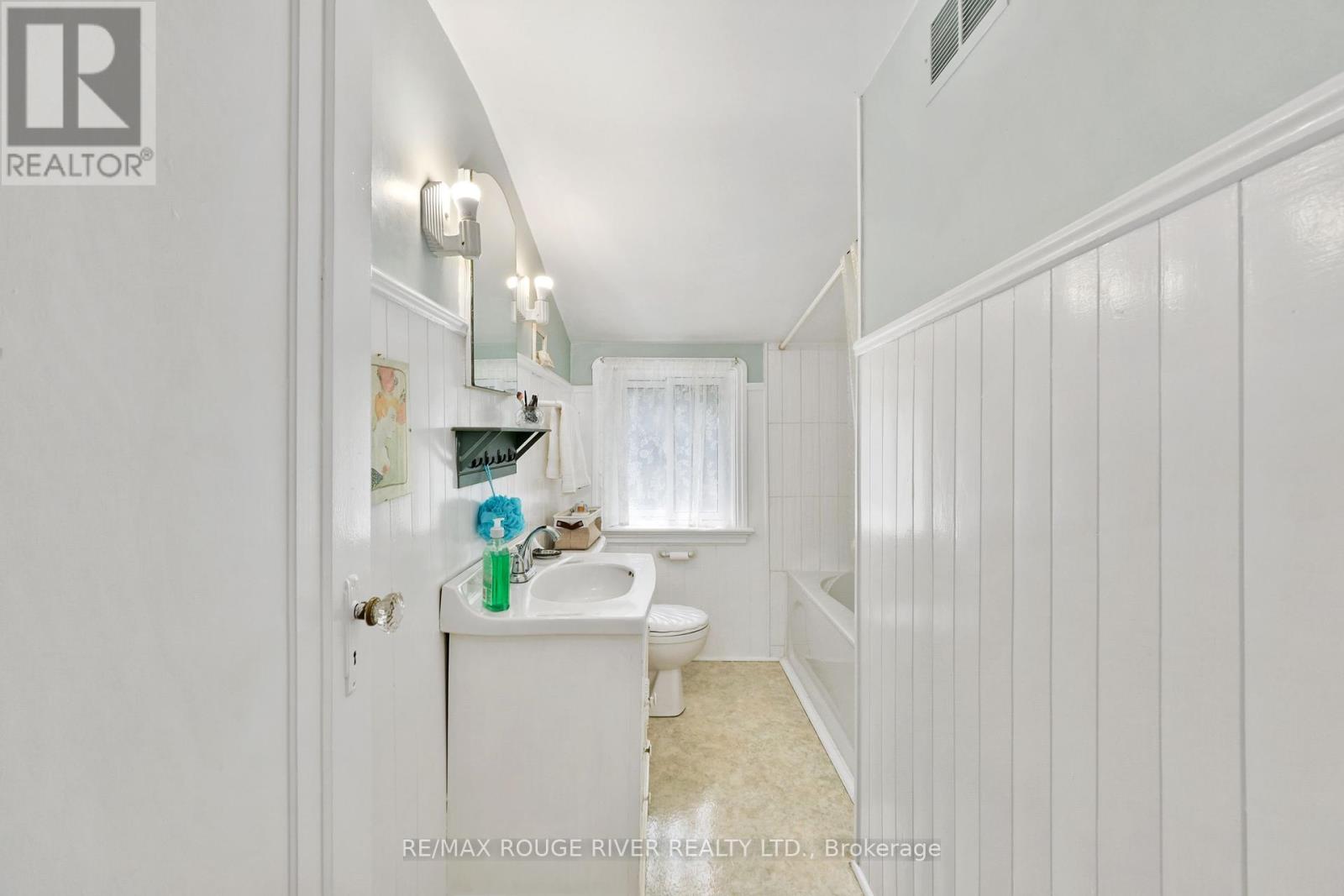 63 University Avenue E, Cobourg, Ontario  K9A 1C9 - Photo 30 - X12330032