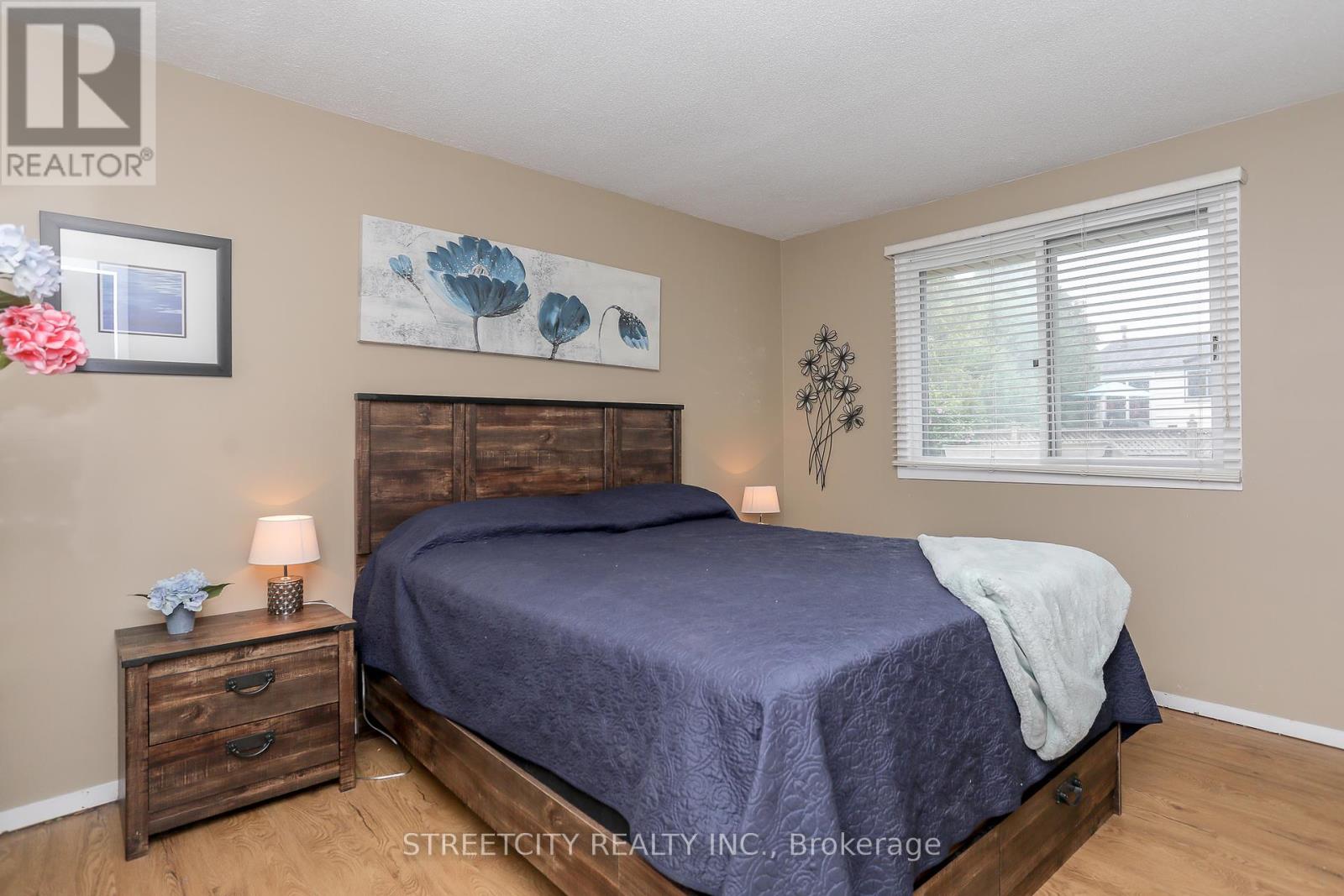 9 Cottonwood Crescent Sw, London North, Ontario  N6G 2Y7 - Photo 32 - X12330033
