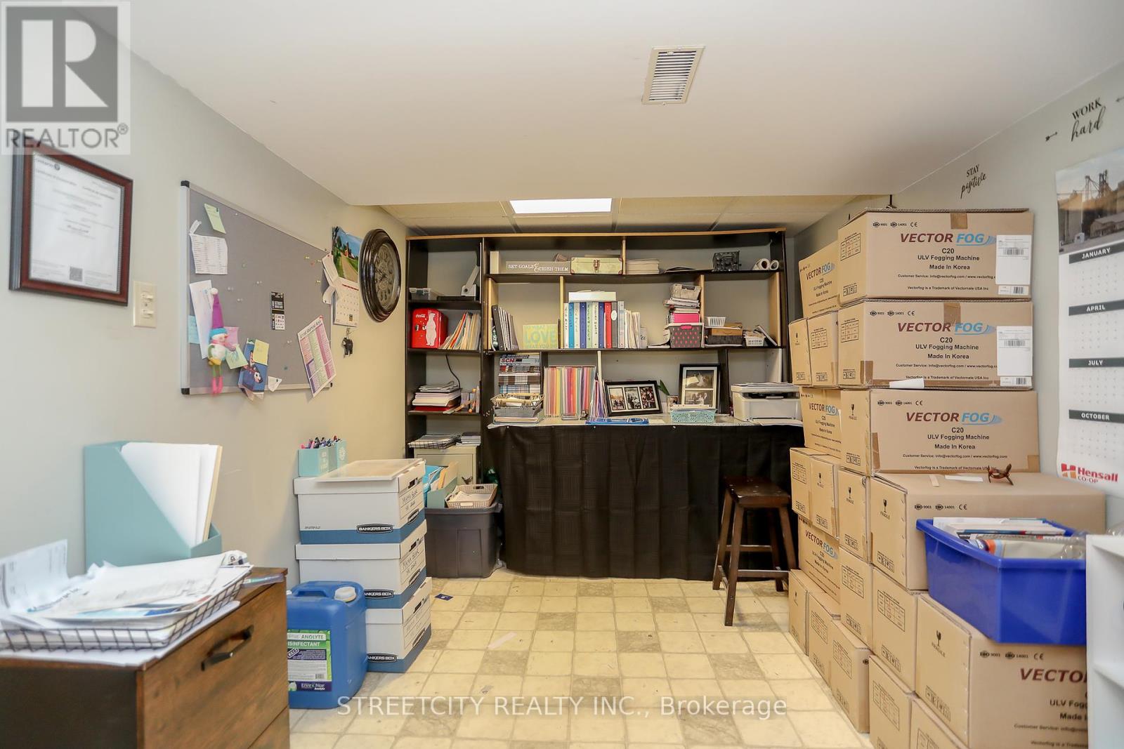 9 Cottonwood Crescent Sw, London North, Ontario  N6G 2Y7 - Photo 49 - X12330033